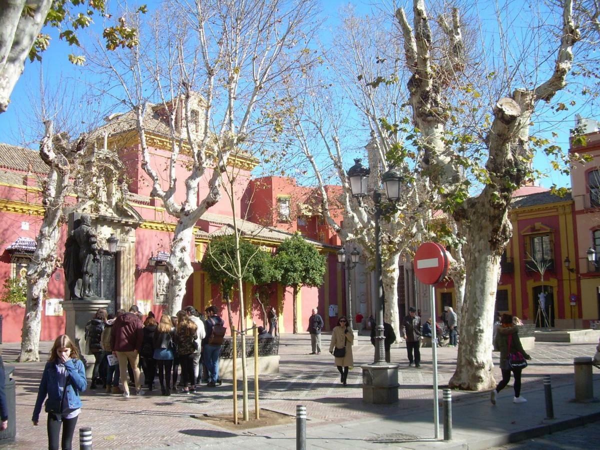 Medina Apartment And Parking Historical Center Sevilla Exteriér fotografie